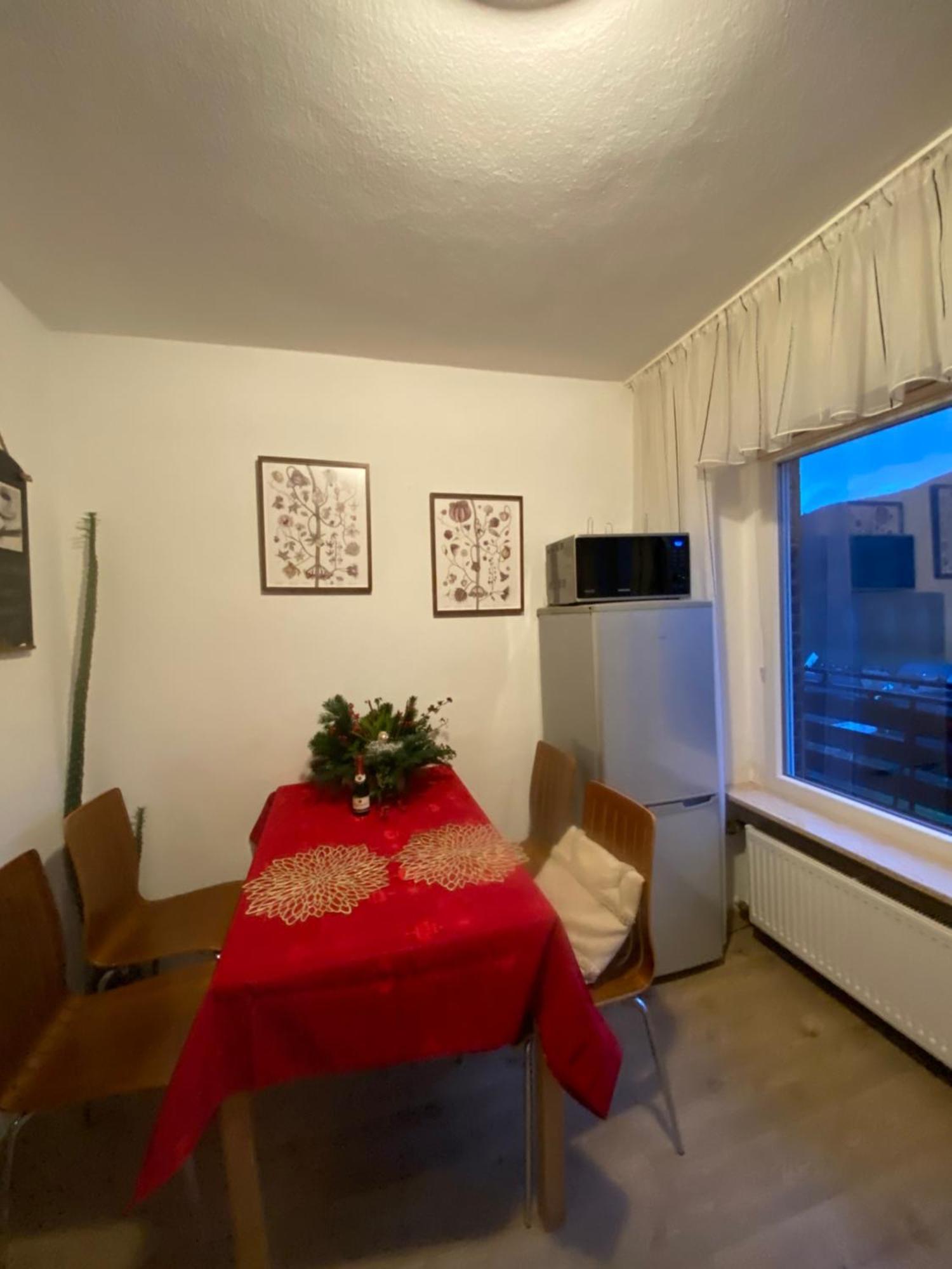 Pension Mit Moselblick Klotten Esterno foto