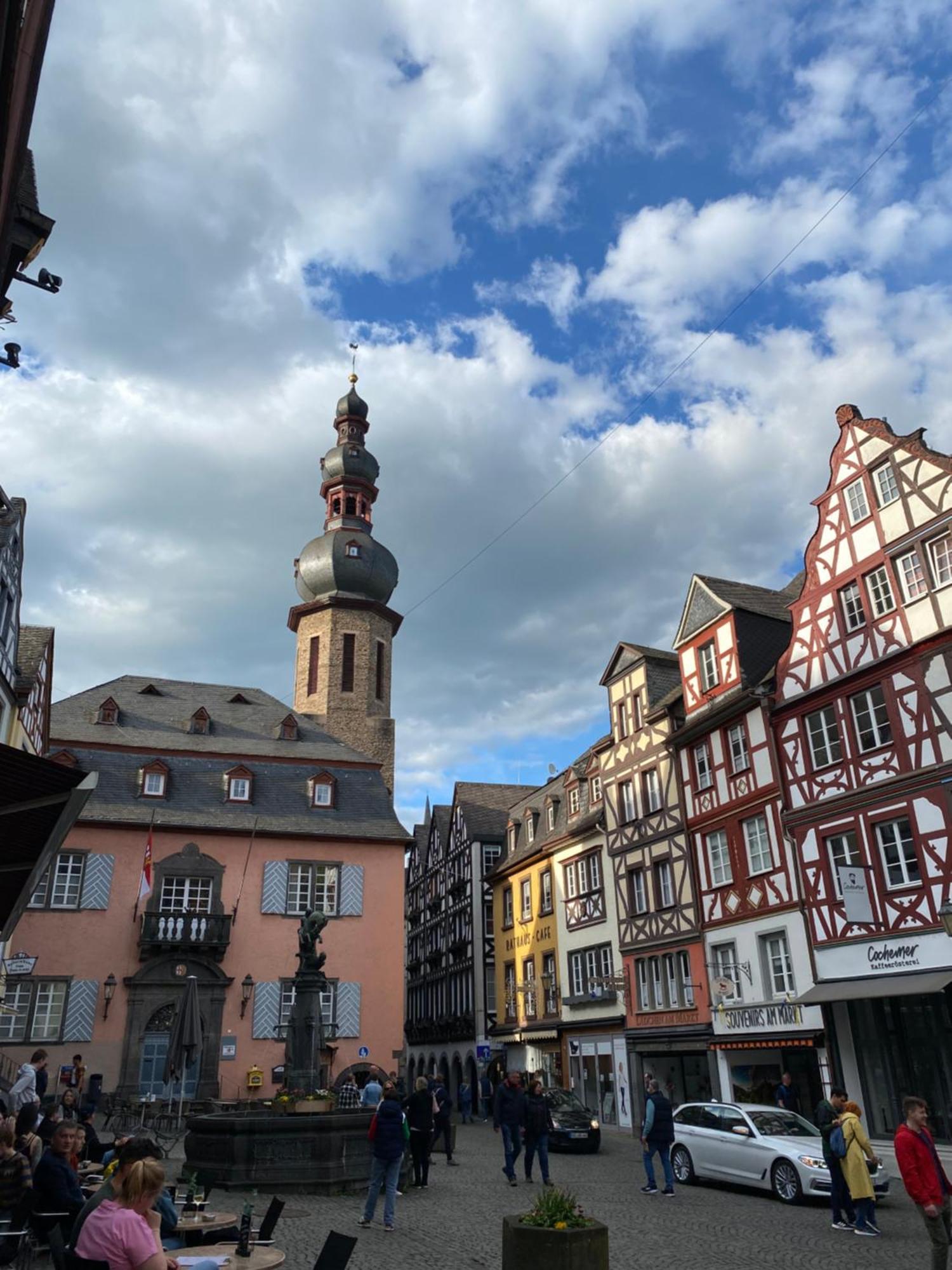 Pension Mit Moselblick Klotten Esterno foto